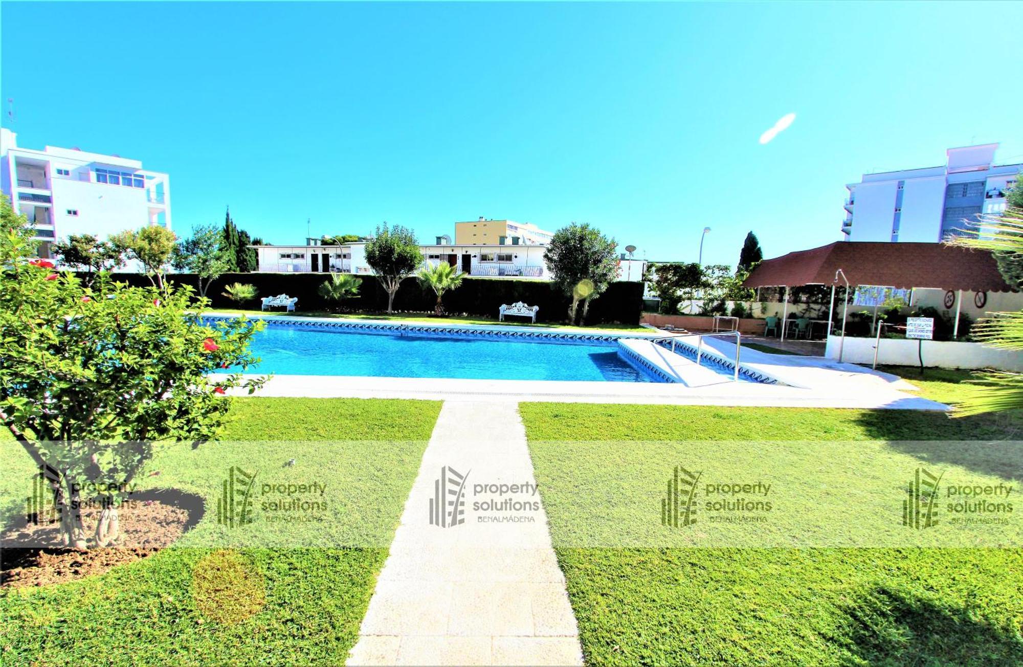 Delta Del Sur Apartamentos - Cerca De Tren, Restaurantes, Tiendas - Playa A 8 Min Caminando Беналмадена Екстериор снимка